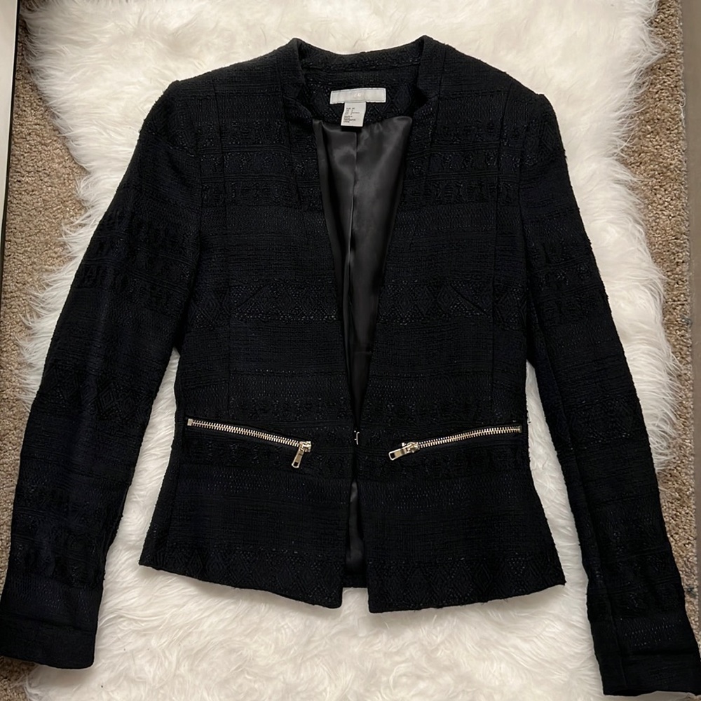 H&M Black Blazer. Size US 4
